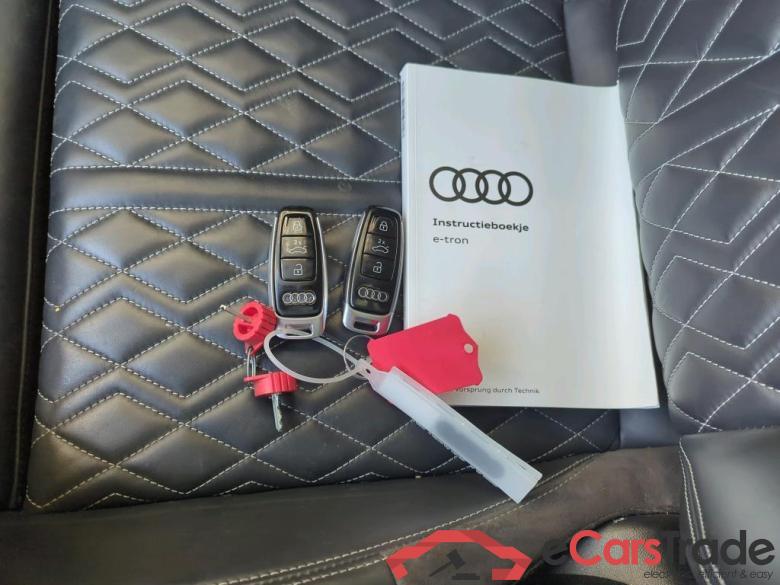 AUDI e-tron  #6