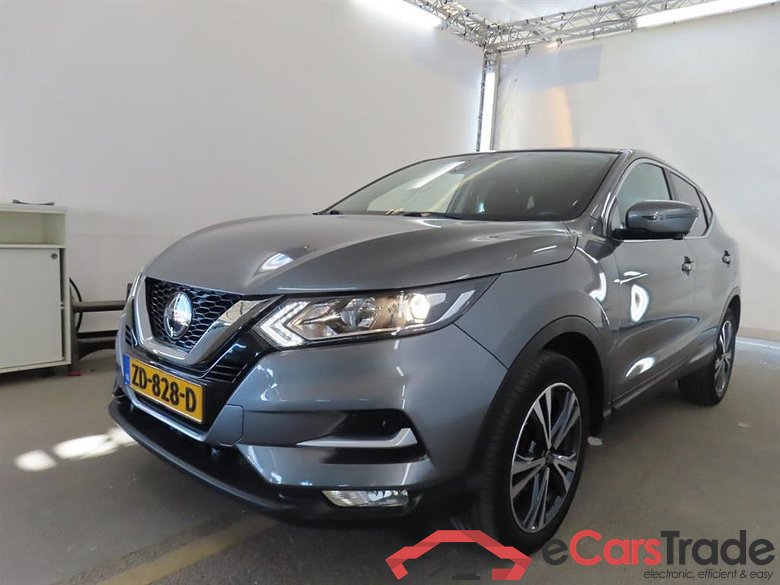 NISSAN Qashqai 1.3 DIG-T N-Connecta