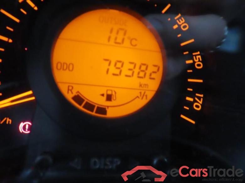 TOYOTA Aygo 1.0 VVT-i x-play #4
