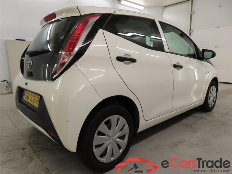 TOYOTA Aygo 1.0 VVT-i x-fun #2