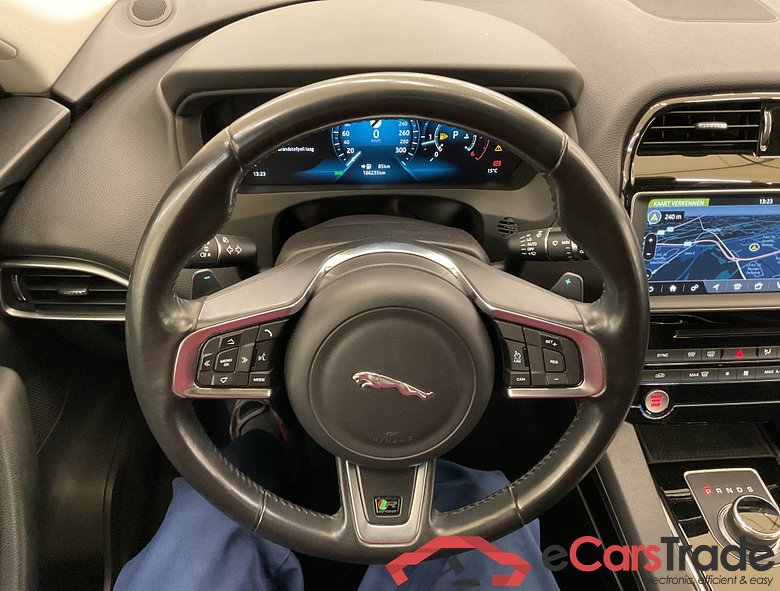 Jaguar F-Pace 2.0D R-Sport AWD Aut. Pano LED-Xenon Virtual Meridian Navi-Pro 1/2 Leather KeylessGo Camera Klima PDC ... #5