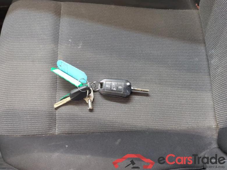 Peugeot * Partner '18 Peugeot Partner Premium 1.5 BlueHDi 75 650kg 4d #4
