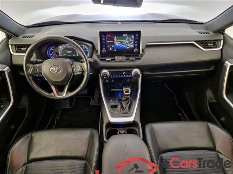 Toyota 3 TOYOTA RAV4 / 2018 / 5P / CROSSOVER 2.5 HV 218CV E-CVT STYLE 2WD #3
