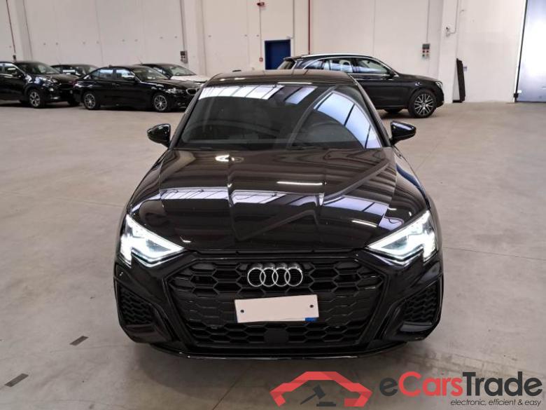 Audi 45 AUDI A3 / 2020 / 5P / BERLINA 45 TFSI E S TRONIC S LINE EDITION S.BACK #6