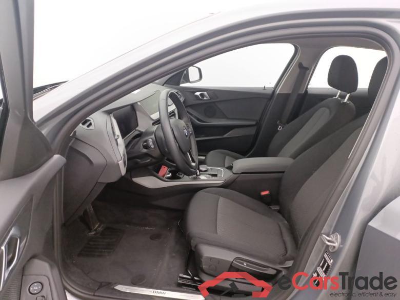 BMW 1 HATCH DIESEL - 2019 118 dA 150hp (EU6AP) 5d #6