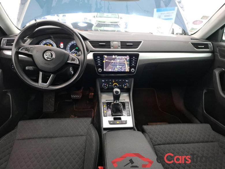 Skoda 1.4 TSI PHEV 218ch DSG6 Business Superb Berline Business iV 1.4 TSI Hybrid 215CV BVA6 E6dT #5