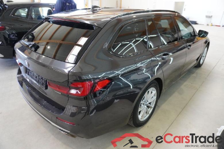 BMW 5-Serie Touring ´16 Baureihe 5 Touring 520 d Luxury Line 2.0 140KW AT8 E6d #4