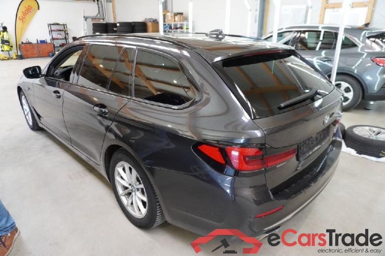 BMW 5-Serie Touring ´16 Baureihe 5 Touring 520 d Luxury Line 2.0 140KW AT8 E6d #5
