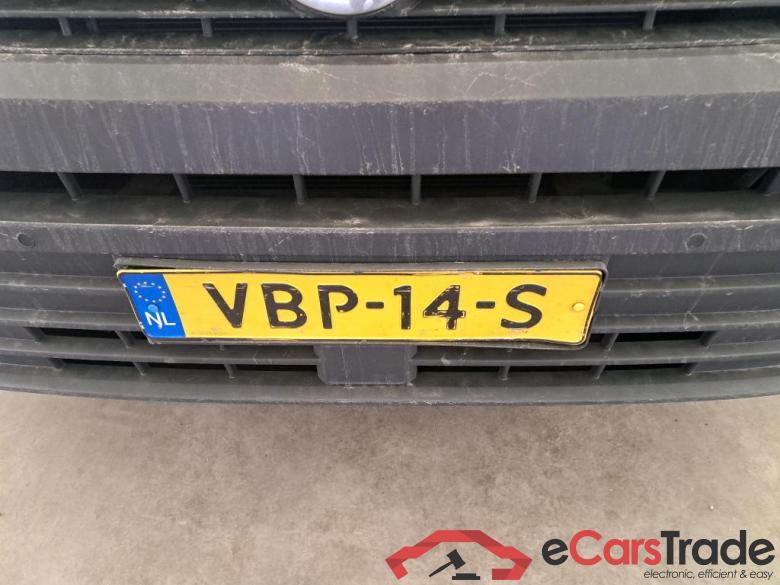 Volkswagen * Crafter CC Volkswagen Crafter 35 2.0TDI 75kW L4 FWD 2d #5