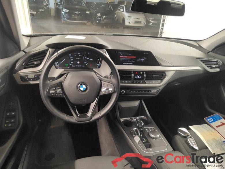 BMW 1 Reeks Hatch 116dA (85 kW) 5d #6