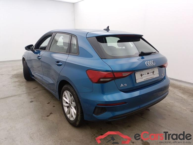 Audi A3 Sportback 2.0 30 TDi 85kW 5d #3