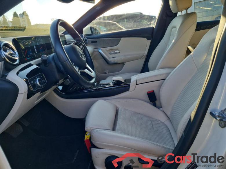 MERCEDES-BENZ CLASSE CLA  COUPE (C118) CLA 180 Business Solution Plus  d'assistance Au00a0 la conduite Progressive #5