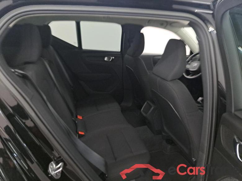 VOLVO XC40 1.5 T2 MOMENTUM CORE AUTO Comfort #6