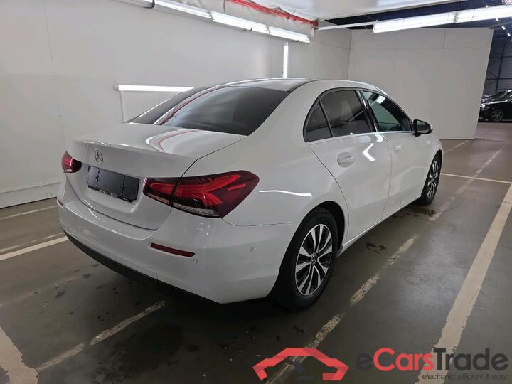 Mercedes A-Klasse Limousine A-Klasse Limousine A 180 d DCT Business Solution 85kW/116pk  4D/P Auto-7 #4