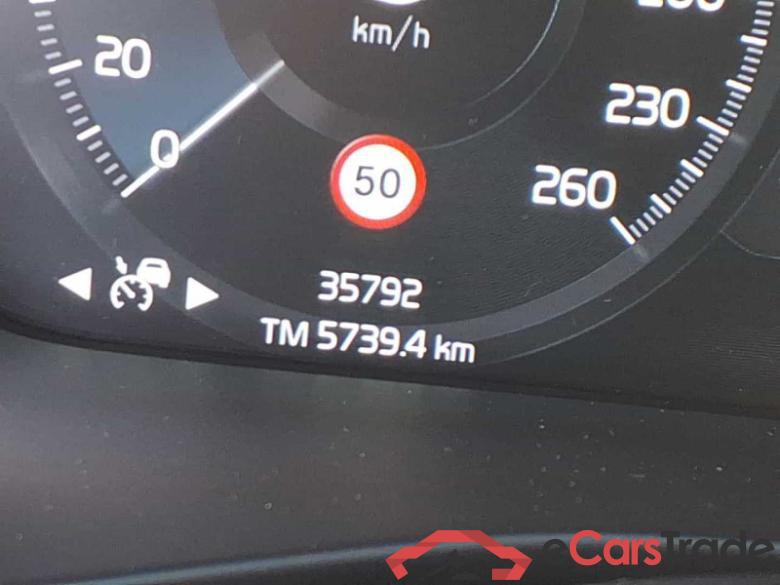 Volvo XC40 (2017->) DE - SUV5 B4 2WD EU6d, Inscription (EURO 6d), 2020 - 2022 #4