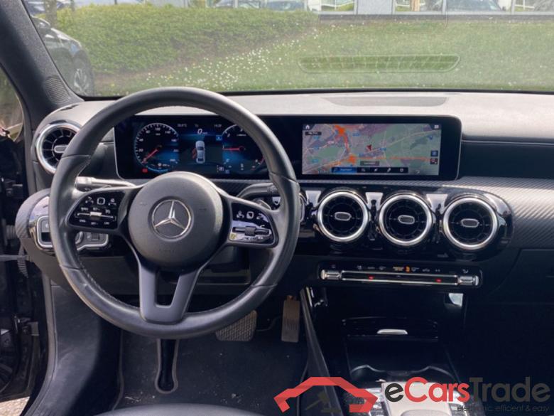 Mercedes A 180d Limousine Aut. LED-Xenon Widescreen Navi 1/2 Sport-Leather KeylessGo Klima PDC ... #6