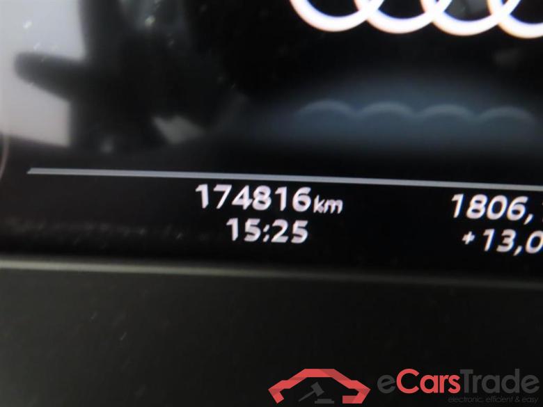 AUDI A4 AVANT 40 TFSI q Adv Edit. #4