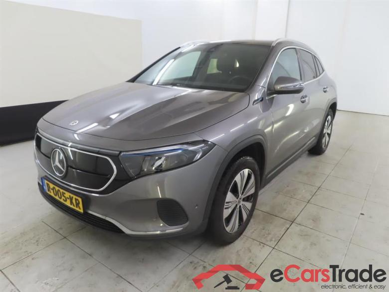 MERCEDES-BENZ EQA 250 Bns Sol. Lux #1