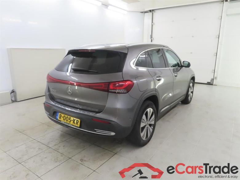 MERCEDES-BENZ EQA 250 Bns Sol. Lux #2