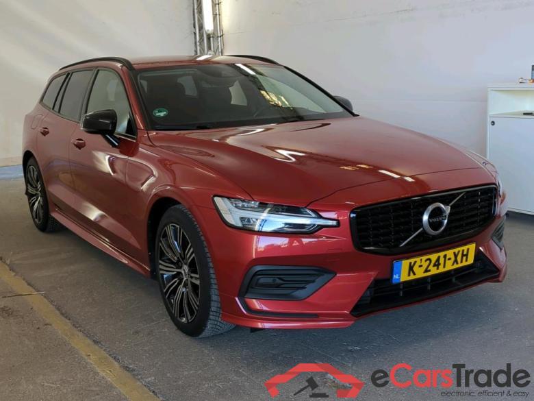 VOLVO V60 2.0 B3 Mom. Adv. #2