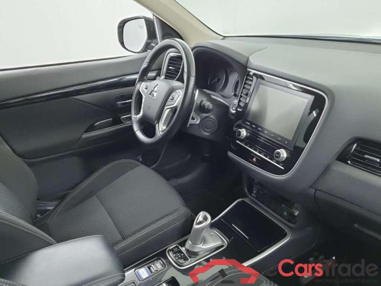 MITSUBISHI Outlander PHEV Pure+ 5D 165kW #6