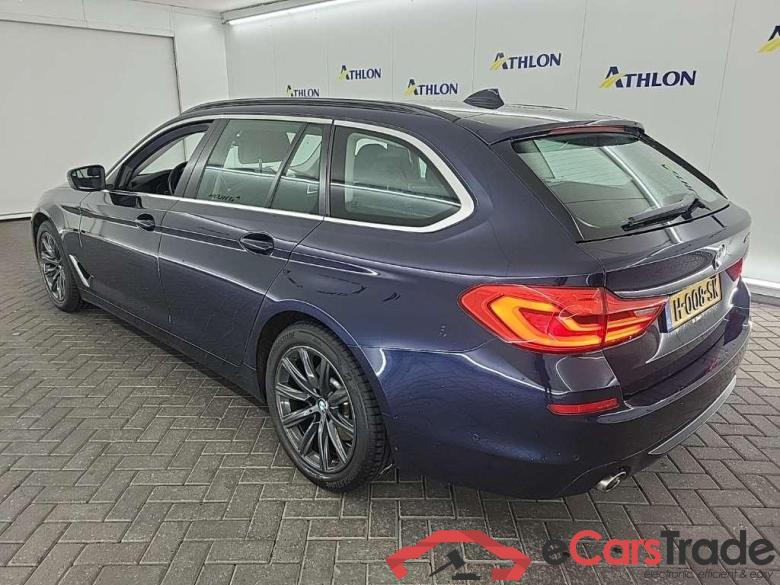 BMW 5-serie Touring 520iA 5D 135kW #4
