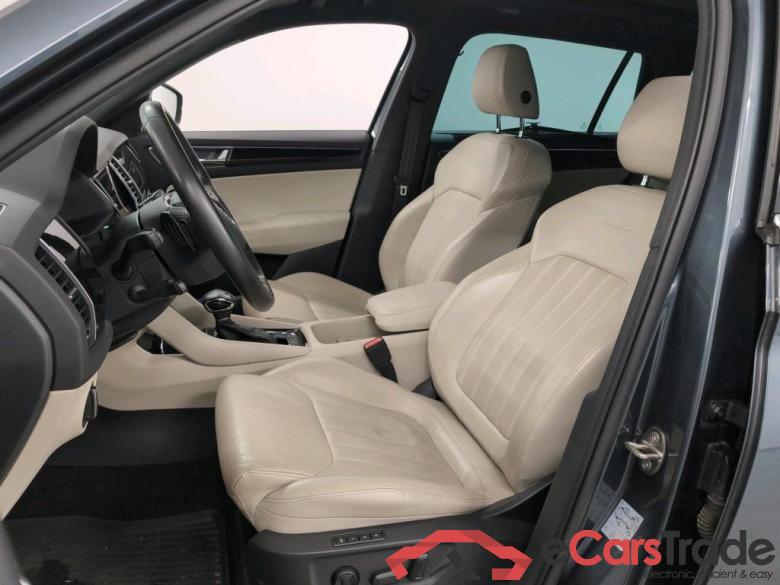 SKODA KODIAQ DIESEL 2.0 CR TDi L&K DSG amily - interieur stof-leder - alcantara-leder - leder #5