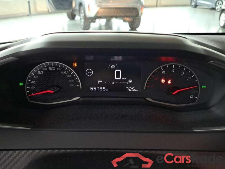PEUGEOT 208 1.2 #4