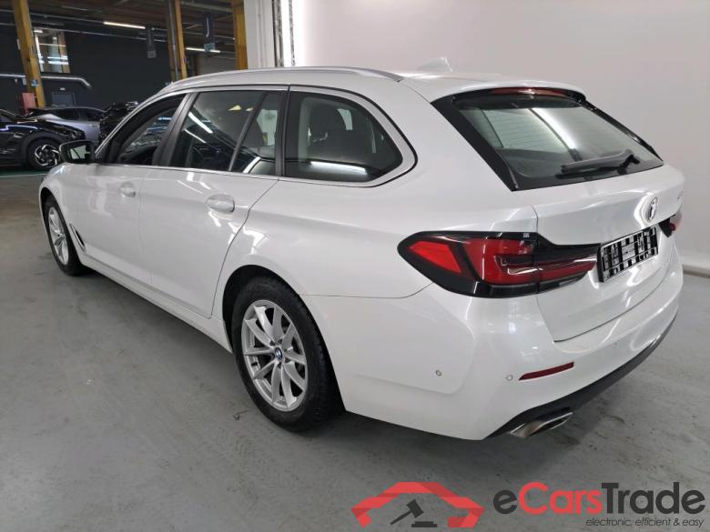 BMW 5 SERIES TOURING 2.0 520D 120KW TOURING AUTO Business Parking Assistant Driving Assistant #3