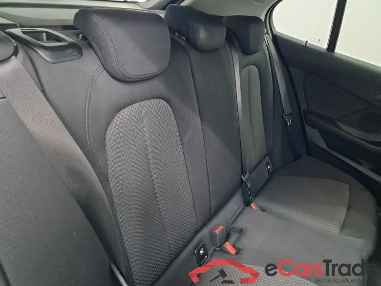 BMW 1 SERIES HATCH 1.5 116D (85KW) Model Advantage Storage Business #6