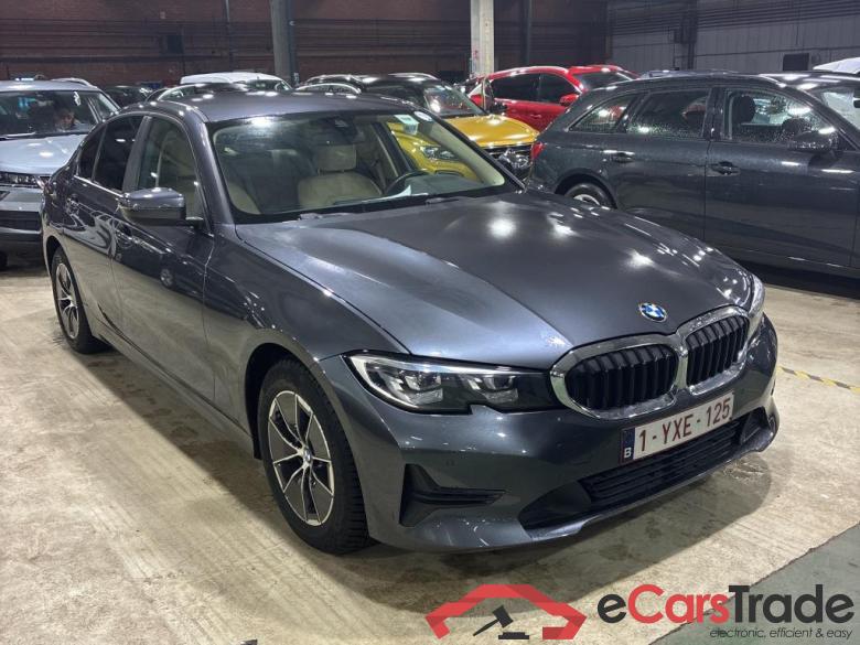 BMW 3 SERIES BERLINE 2.0 316DA (90KW) BERLINE Mirror Storage Business Model Advantage #2