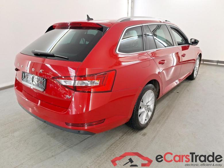 SKODA SUPERB COMBI 1.4 TSI PHEV 160KW DSG6 STYLE  COMFORT CORPORATE PLUS GPS SAFETY #4