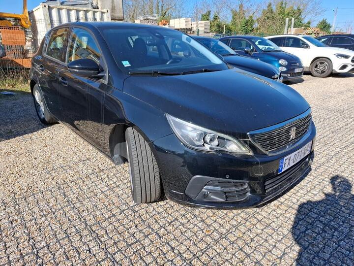 Peugeot 308 1.2 PureTech I-Cockpit Navi Klima PDC ... #2