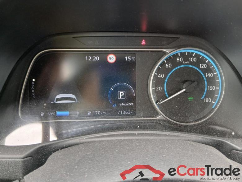 Nissan 62kWh e+ N-Connecta NISSAN LEAF / 2017 / 5P / berlina con portón 62kWh e+ N-Connecta #4