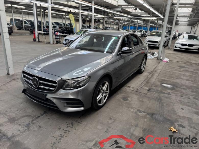 Mercedes E-Class ´16 MERCEDES-BENZ E-Klasse E 300 de 9G-TRONIC AMG Line 4d 143kW #1