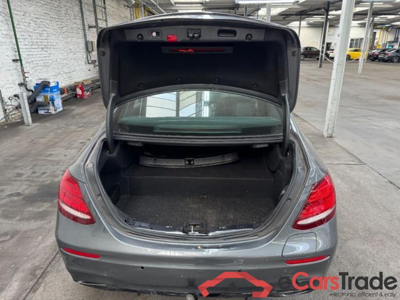 Mercedes E-Class ´16 MERCEDES-BENZ E-Klasse E 300 de 9G-TRONIC AMG Line 4d 143kW #5