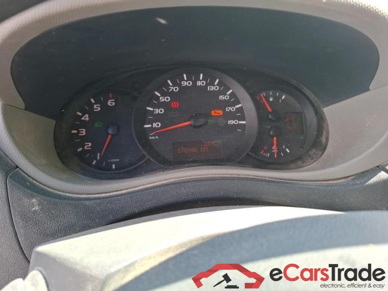 Renault CA GCf Trac F3500 L2H2 dCi 130 Euro6 Master III Fourgon L2H2 3 5 Grand Confort dCi 130CV BVM6 7 Sieges E6 #6