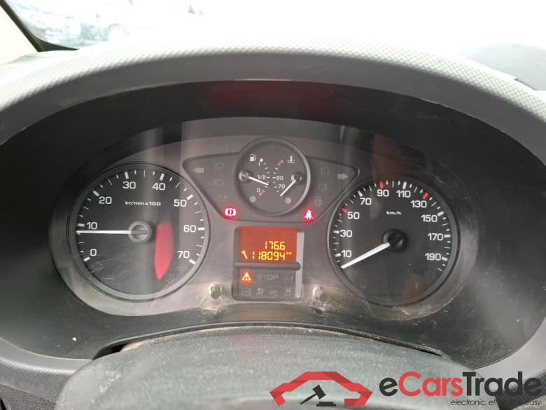 Citroen HDi 90 BVM Confort 20L1 Berlingo Fourgon Confort L1 (Court) 1.6 BlueHDi 100CV BVM5 E6 #6
