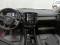 preview Volvo XC40 #2