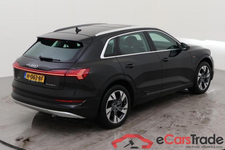 AUDI e-tron  #5