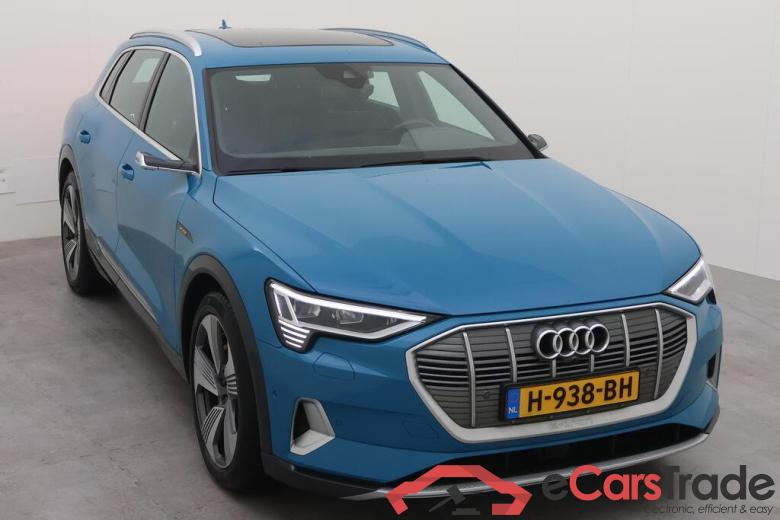 AUDI e-tron  #4