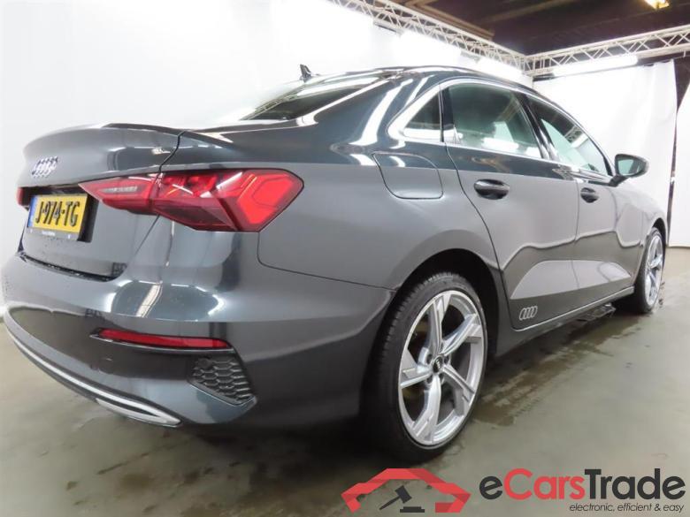 AUDI A3 Limousine 35 TFSI edition one #2