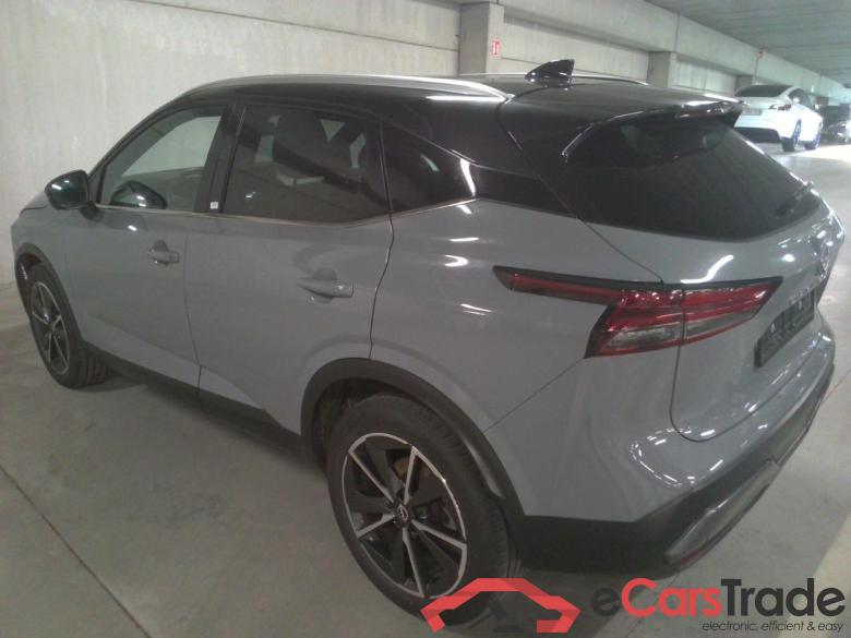 QASHQAI MY22 Mild-Hybrid 140  2WD Tekna  Two Tone   Design Pack  Cold Pack        #4