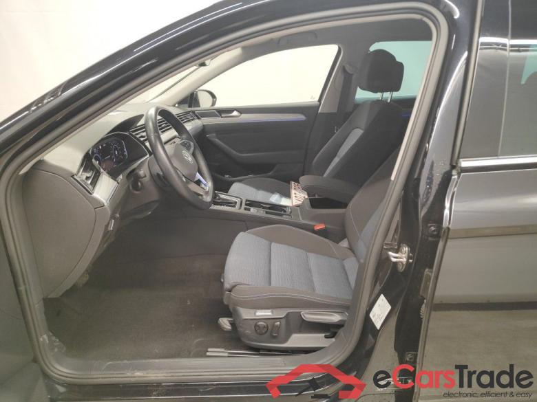 Volkswagen Passat Variant 1.4 TSI DSG6 GTE Business 5d #3