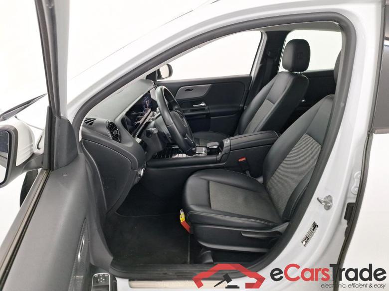 MERCEDES-BENZ GLA 2.0 GLA 180 D DCT Business Solution Essential Plus #5