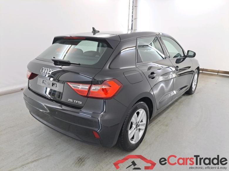 AUDI A1 SPORTBACK 1.0 25 TFSI ATTRACTION Business Plus Trunk module #4