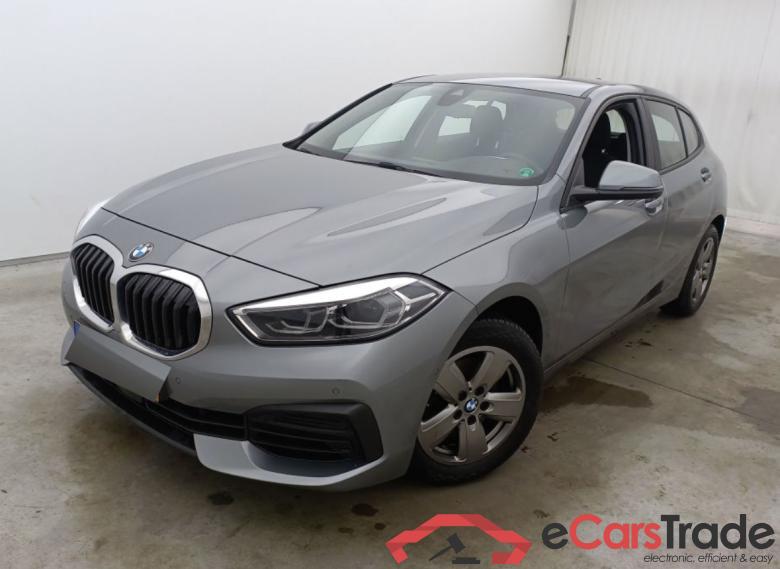 BMW 118d Aut. LED-Xenon LC-Pro Navi-Pro KeylessGo Camera Klima PDC ... #1