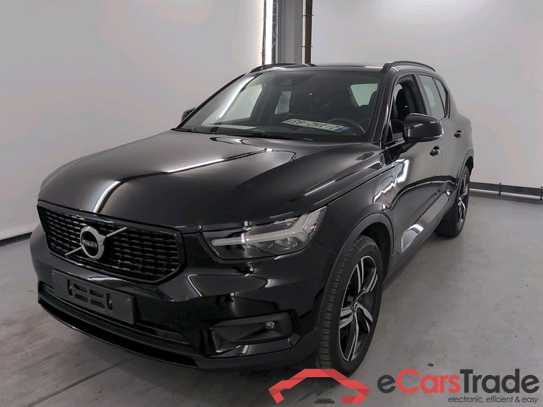 VOLVO XC40 1.5 T4 RECHARGE GEARTRONIC R-DESIGN Winter