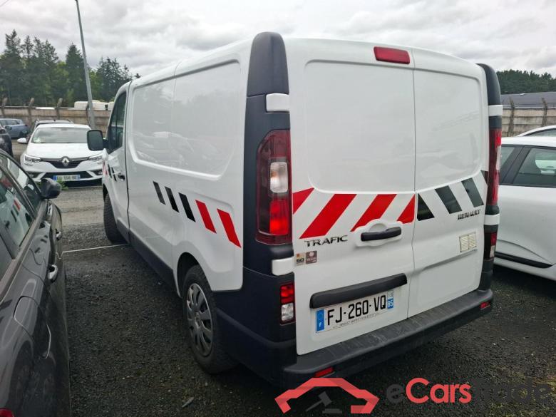 Renault FG GCFL1H1 1000 dCi95 Stop&Start E6 RENAULT Trafic VU 4p Fourgon FG GCFL1H1 1000 dCi95 Stop&Start E6 #2