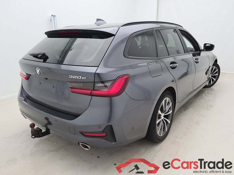 BMW 3-SERIE TOURING 320E AUT #2